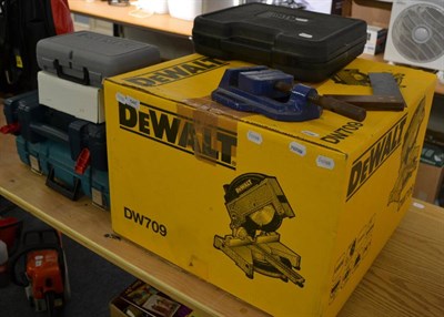 Lot 546 - A Dewalt DW709 chop saw, a JCB drill, a Bosch GST135BCE Professional jigsaw, a Mikita 8391D...