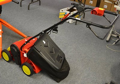 Lot 563 - A Wolf UV30EV electric scarifier