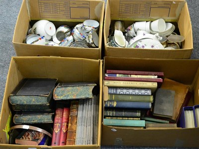 Lot 593 - Assorted teawares, ephemera, connoisseur magazines, Japanese tea service, volumes including History