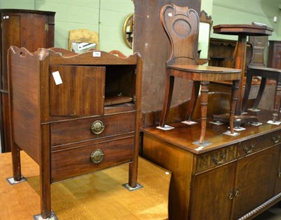 Lot 748 - Two Georgian commodes (one a.f.)