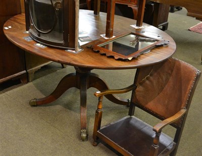 Lot 751 - Georgian mahogany tripod breakfast table