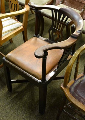 Lot 791 - 19th century mahogany corner chair