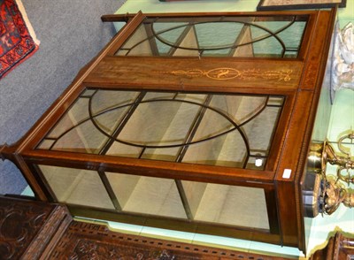 Lot 1297 - An Edwardian mahogany inlaid display cabinet