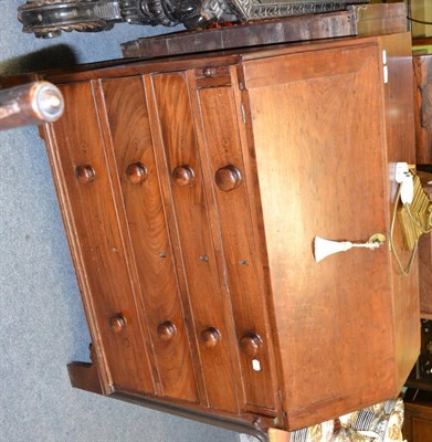 Lot 1339 - A Georgian mahogany bureau