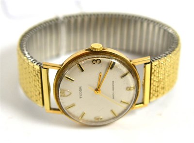 Lot 5012 - A gents 9ct gold Tudor wristwatch