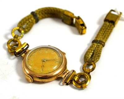 Lot 5155 - A lady's 9ct gold wristwatch