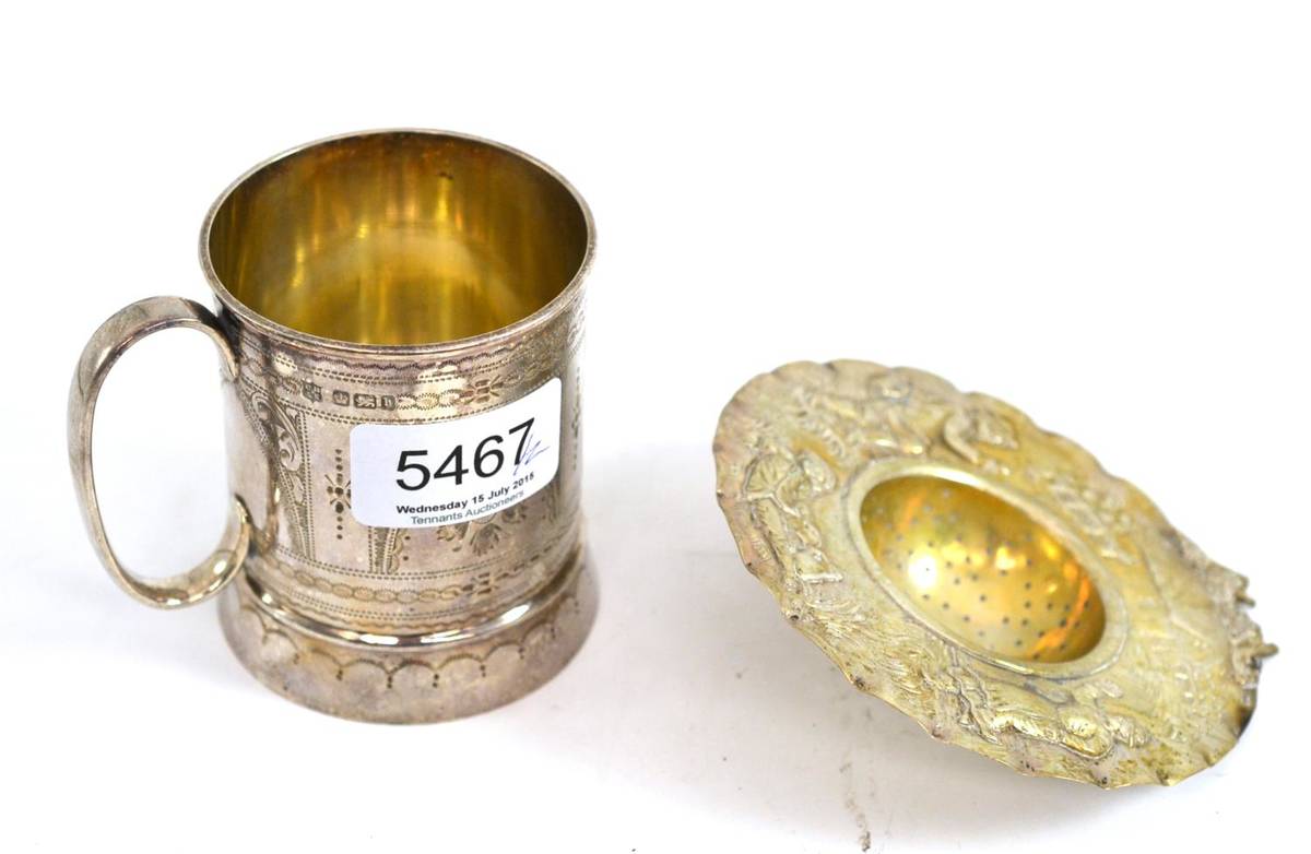 Lot 5467 - A late Victorian silver Christening mug, Sheffield 1900 (4.5ozt) and a Continental gilt tea...
