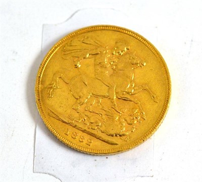 Lot 60 - An 1882 gold sovereign