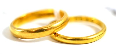 Lot 62 - Two 22ct gold wedding bands