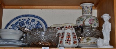 Lot 133 - Set of three Losol ware jugs and assorted glass and ceramics