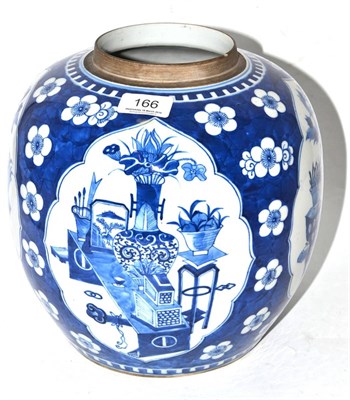 Lot 166 - Large blue and white ginger jar