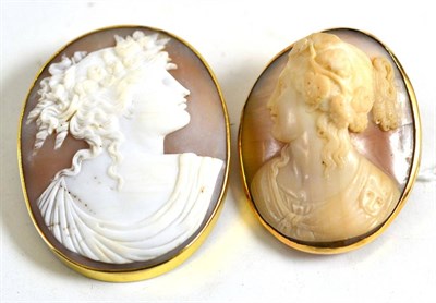 Lot 201 - A 19th century classical style cameo and another