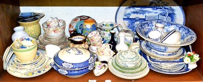 Lot 329 - Assorted Staffordshire ceramics and other wares including Wedgwood, Masons etc