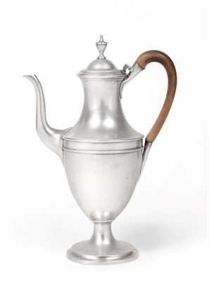 Lot 485 - A George III Silver Coffee Pot, maker's mark rubbed TH script, possibly for Thomas Heming,...