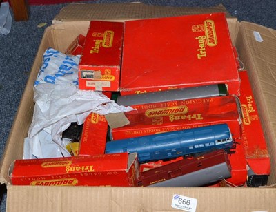 Lot 666 - Quantity of Triang trains