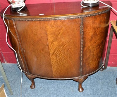 Lot 781 - D-shaped mahogany commode