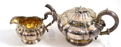 Lot 71 - A William IV silver teapot and milk jug