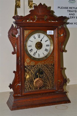 Lot 325 - A striking mantel clock