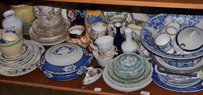 Lot 341 - Assorted Staffordshire ceramics and other wares including Wedgwood, Masons etc (one shelf)