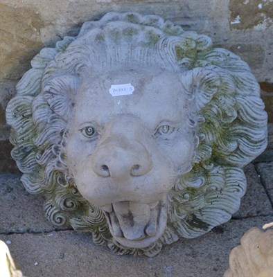 Lot 829 - A lion fountain mask