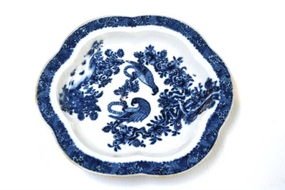 Lot 369 - Late 18th century Chinese blue and white plate, 21cm wide