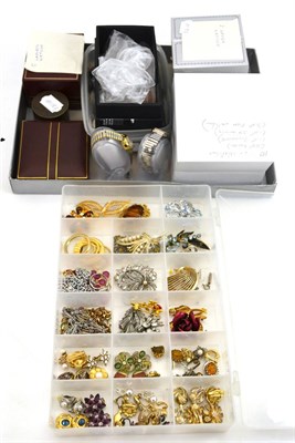 Lot 407 - A quantity of wristwatches, costume jewellery and coins