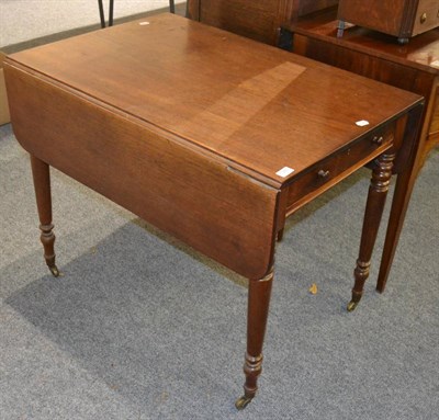 Lot 1083 - Mahogany Pembroke table