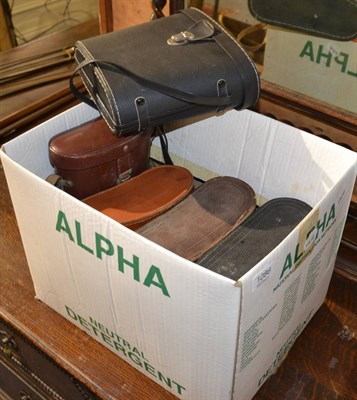 Lot 1086 - Six assorted pairs of binoculars