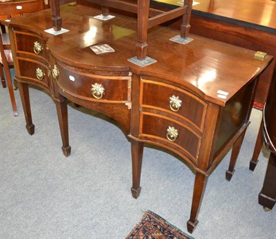 Lot 1295 - Regency mahogany serpentine front small sideboard