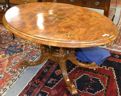 Lot 1300 - Victorian walnut oval loo table