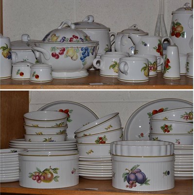 Lot 219 - A Wedgwood dinner service on two shelves