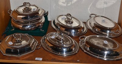 Lot 225 - Three pairs of silver plated entree dishes and a silver plated bowl (7)