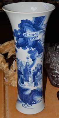 Lot 312 - A Chinese blue and white beaker vase in Kangxi style, 46cm high