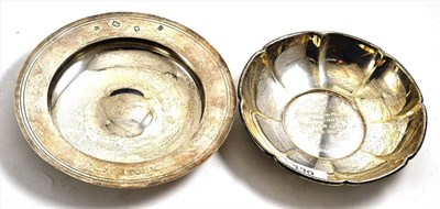 Lot 339 - A silver bowl and a sterling silver bowl (2)