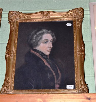 Lot 360 - Gilt framed pastel portrait of an 18th century gentleman