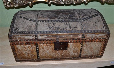 Lot 425 - A studded pony hide trunk