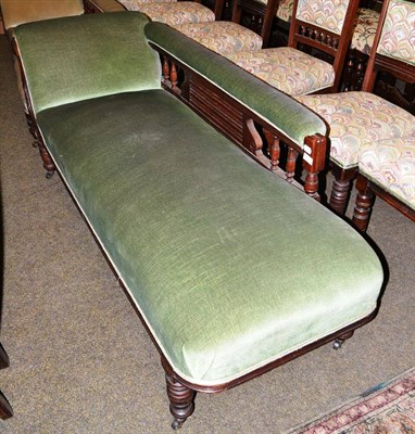 Lot 499 - Late Victorian chaise longue with green velvet upholstery