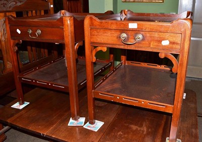 Lot 527 - Pair of reproduction mahogany bedside tables