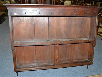 Lot 605 - Oak wall rack