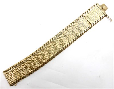 Lot 58 - 9ct gold link bracelet