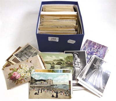 Lot 288 - A box of postcards