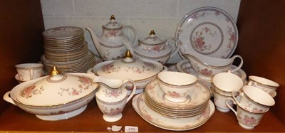 Lot 310 - A Royal Doulton Canton service