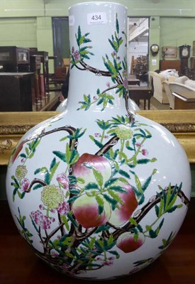 Lot 434 - An 18th century style famille rose bottle neck vase