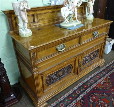 Lot 1206 - A walnut sideboard