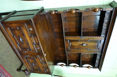 Lot 1226 - An oak Dresser