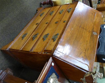 Lot 1269 - George III oak bureau