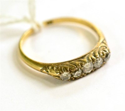Lot 246 - A diamond five stone ring