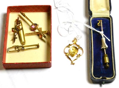 Lot 269 - A pearl set pendant, four brooches (a.f.), a cross charm and a sapphire set stick pin