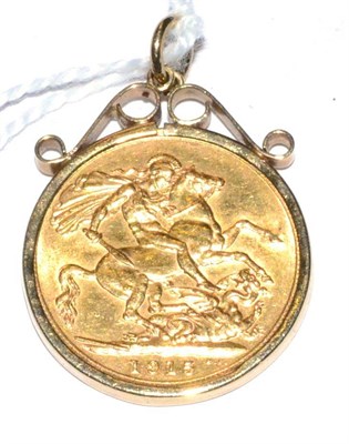 Lot 291 - A 1915 full sovereign loose mounted as a pendant