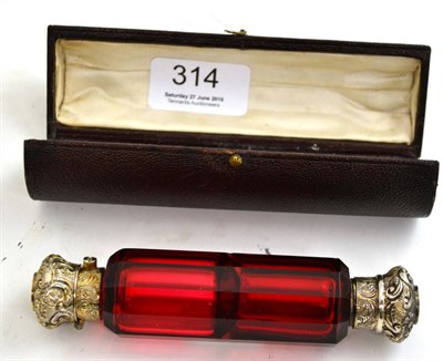 Lot 314 - Victorian silver mounted double ended ruby glass scent flask in a fitted case